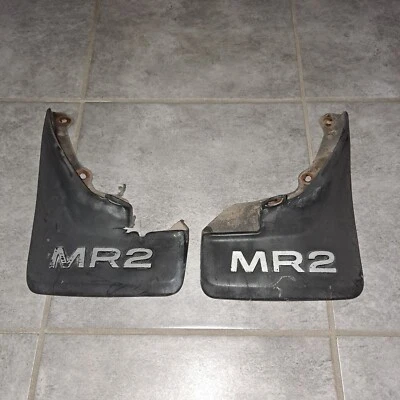 RARO FABRICANTE DE EQUIPOS ORIGINALES 1985-1989 Toyota MR2 negro guardabarros trasero moldura MK1 AW11 JDM Foto 1 de 4