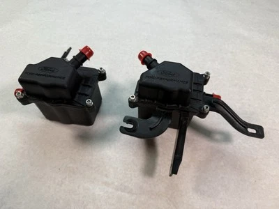 Par de latas de captura de aceite Mustang Shelby GT350 2015-2020 filtro de rendimiento Ford Foto 1 de 4