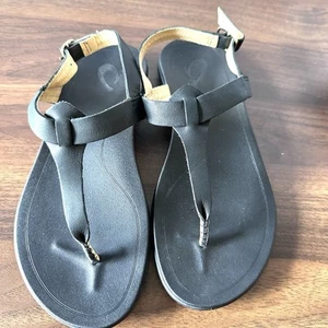 Sandalias de Tanga OLUKAI Para Mujer Ekekeu US 5 Cuero Negro Correa en T Estilo 20408-4040 - Imagen 1 de 10