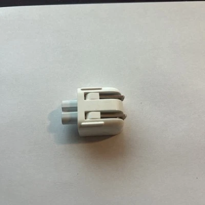 Apple Macbook Duckhead | A1555 | 2.5A 125V | 2-Prong Wall Adapter Plug - Image 1 of 2