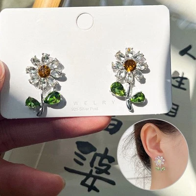 Pretty Flower Silver Stud Earrings Women Wedding Jewelry Gift Cubic Zirconia - Image 1 of 4