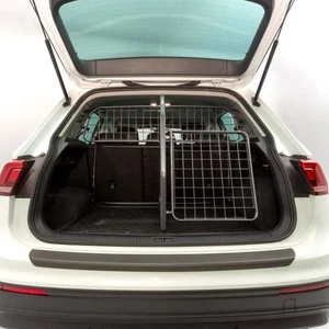 TRAVALL DOG GUARD, DIVIDER & TAILGATE 50/50 BUNDLE - MERCEDES-BENZ GLA SUV 2020- - Picture 1 of 6