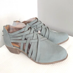 Sociology Lindseey Braided Booties Sz 9 Gray Faux Suede Vented Shoes READ - Picture 1 of 11