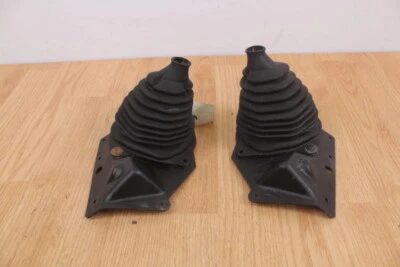 2008 POLARIS RMK 800 DRAGON Left & Right Tie Rod Boots Foto 1 de 4