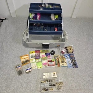 Flambeau scatola porta attrezzi completa di esche da pesca ecc - Foto 1 di 13