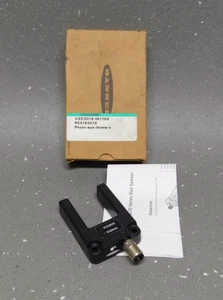 Banner Engineering SL30VB6VYQ Photoelectric Slot Sensor Photo Eye - Bild 1 von 2
