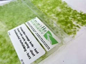 Lars Opt Hof Scenery N Scale Early Spring static grass tufts 2mm 15x23cms 01.12 - Picture 1 of 2