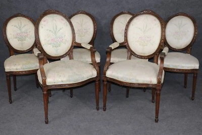 Juego de 6 sillas de comedor estilo Luis XVI de mediados de siglo Foto 1 de 4