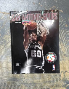 1997 - 98 San Antonio Spurs  Team Yearbook NBA Basketball David Robinson - Picture 1 of 2