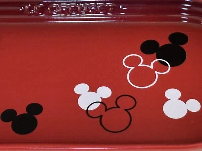 LE CREUSET x DISNEY MICKEY MOUSE COLLECTION STONEWARE RED 25cm OBLONG PLATE NEW - Image 1 of 4