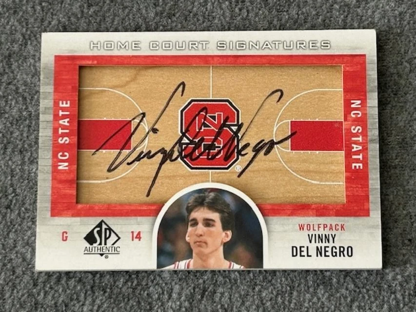2012-13 Upper Deck SP Authentic VINNY DEL NEGRO Home Court Signatures Auto - Image 1 of 2