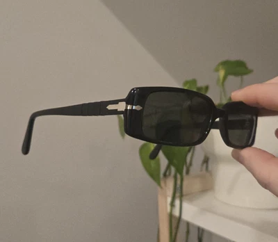 Persol Polarized Sunglasses 2723S + Hard Case & Cloth - Image 1 of 4