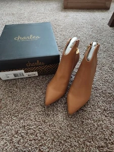 Botines Charles By Charles David Abe para mujer - talla 6M nuevos con caja - Imagen 1 de 8