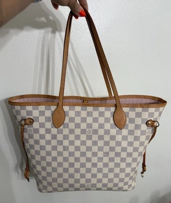 Bolso de Mano Louis Vuitton Neverfull MM Damier Azul Lona - Bailarina Rosa Foto 1 de 4