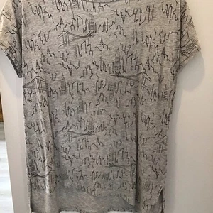 Ladies T Shirt. Esporti L. - Picture 1 of 3