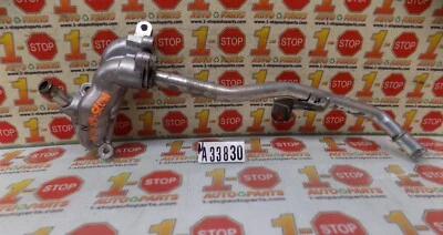 Conector refrigerante de agua Nissan Pathfinder 2016-2020, 2022-2024 14075-6KA0A OEM Foto 1 de 4