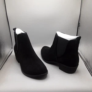 Isaac Mizrahi Gloria Chelsea Boots Women's 7M Black Suede B750 - Picture 1 of 11