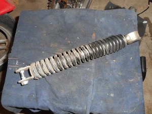 OEM HONDA SPREE ELITE AERO NQ50 REAR SHOCK ABSORBER SUSPENSION 52400-GK8-871 - Picture 1 of 4