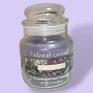 Yankee Candle Lilac Blossoms Scented Small 3.7oz Jar Candle - Picture 1 of 3