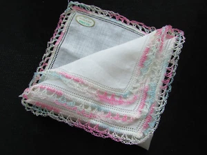  Vintage Off White Hankie with Crochet Pink and Blue Edge "Unused" - Picture 1 of 7