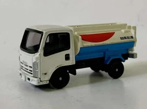 Tomica Isuzu ELF Nippon Oil Gas Tanker Truck Japan Promo Exclusive - Picture 1 of 7