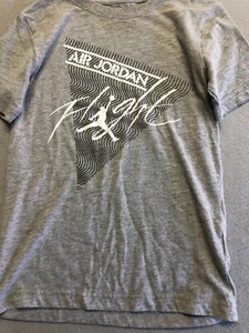 Air Jordan T-Shirt Kids Boy's Small (8-10) Gray Basketball Cotton Logo Tee - Picture 1 of 6