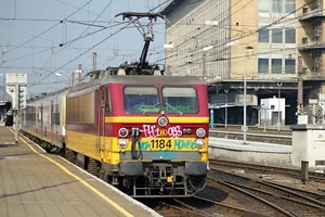 D4 35mm Slide SNCB 1184 Brussel-Zuid 28.03.12 - Picture 1 of 1