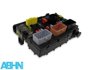 Peugeot 207 307 BSM-L11-00 HW: 0H SW: 6C Fuse & Relay Box 9661087080 Delphi - Picture 1 of 8