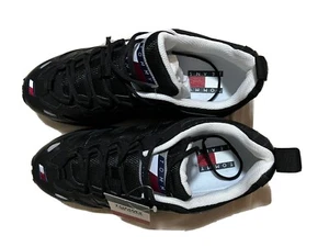 Tommy Hilfinger Retro Sneaker - Picture 1 of 8