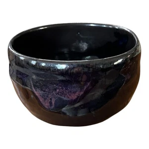 Vintage Japanese Pottery Black Metallic Glazed Matcha Tea Bowl (Makoto Yabe) - Picture 1 of 8
