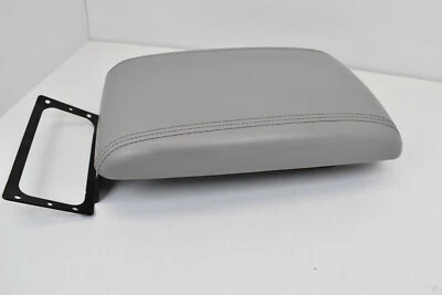 Cadillac DTS 2006-2011 consola central cuero gris reposabrazos tapa almacenamiento OEM Foto 1 de 4