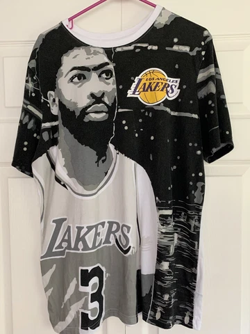 Anthony Davis LA Lakers #3 NBA T-shirt Unique Full Picture Front size Large RARE Cover
