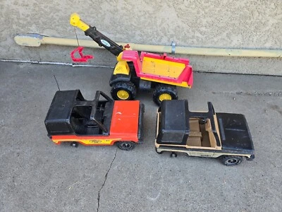 Vintage 2 Tonka 17" MR970 MR-970 Metal Bronco / Jeep & Plastic Crane Dump Truck - Image 1 of 4