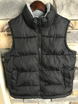Old Navy Puffer Vest Black, Boys Size Medium - Image 1 of 3