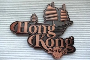 1 MAGNETE HARD ROCK CAFE HONG KONG DESTINAZIONE NOME NO APRIBOTTIGLIE - Foto 1 di 1