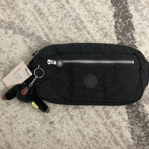 New Kipling Pouch - Unused With Tag - Black Agot Basic Vintage 33 CMs Wide - Picture 1 of 8
