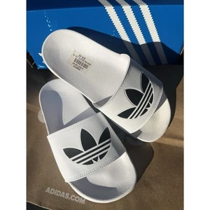 Adidas Adilette Lite J Slipper Jungen Schuhe Größe 5 Cloud White/Core Neu Karton - Bild 1 von 4