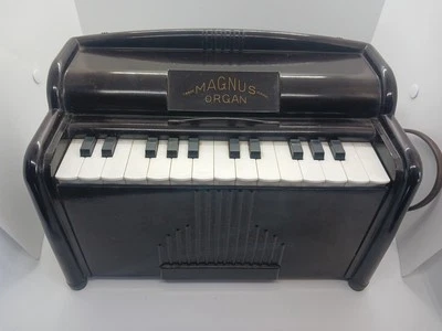 Vintage Magnus Mini Tabletop Electric Organ 1510 Harmonica Bakelite MCM Works - Image 1 of 4