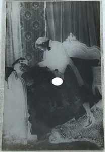 ORIGINAL NEGATIF PHOTO SUR PLAQUE DE VERRE MODELES NUS 10 x 15 CM 1900 EROTIQUE - Imagen 1 de 2