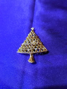 vintage christmas tree brooch pin - Picture 1 of 3