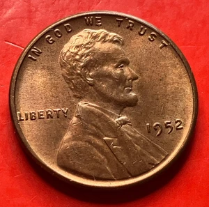 1952-P Lincoln Wheat Cent Penny GEM RED BU From an Original Bank Roll - Picture 1 of 9