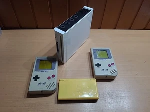Lote Nintendo para aficionados Gameboy Wii DS Pickachu / ¡Leer descripción!! - Imagen 1 de 8