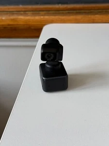 Insta360 Link - PTZ 4K Webcam with 1/2" Sensor, CINSTBJ/A UHD Al Webcam Gesture - Bild 1 von 3