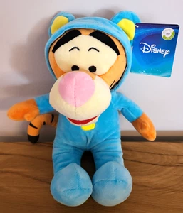 Disney Plüsch Stofftier Kuschel Winnie Puuh Tigger Pyjama Party im Strampler NEU - Bild 1 von 9