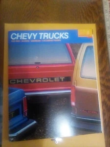 1990 Chevy Truck Sales Brochure Catalog GM Dealer Literature Volume 1 - Bild 1 von 10