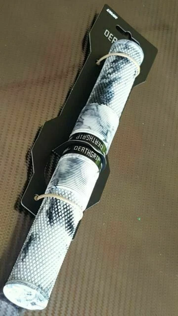 DMR Brendog Brangeless DeathGrip - Snow Camo