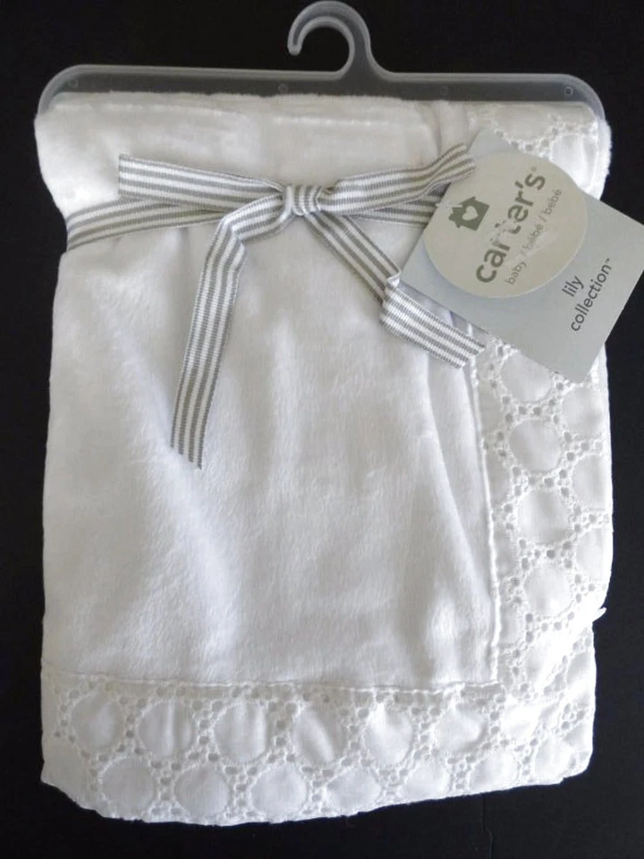 Carter's Lily Velboa Blanket White
