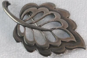 Vtg MCM Modern Sterling Silver Denison Designer Leaf Brooch Pin - Picture 1 of 4