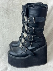 Demonia Damenstiefel Swing 230 schwarz Herz Schnallen Gothic Plateau klobig Größe 8 - Bild 1 von 9