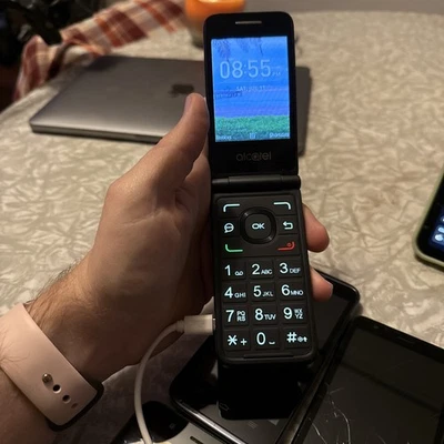 Alcatel MyFlip  A405DL - 4 GB - Black (TracFone) - Image 1 of 4